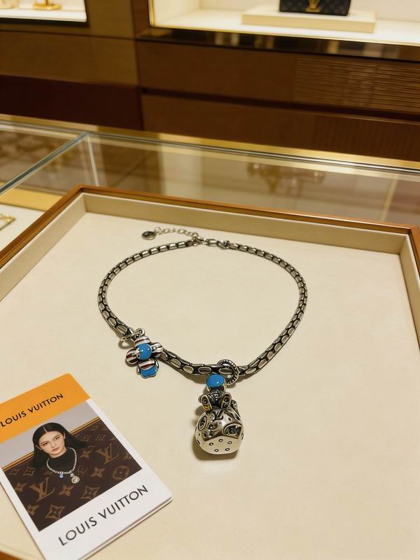 LV Necklace 03yxs228 (4)