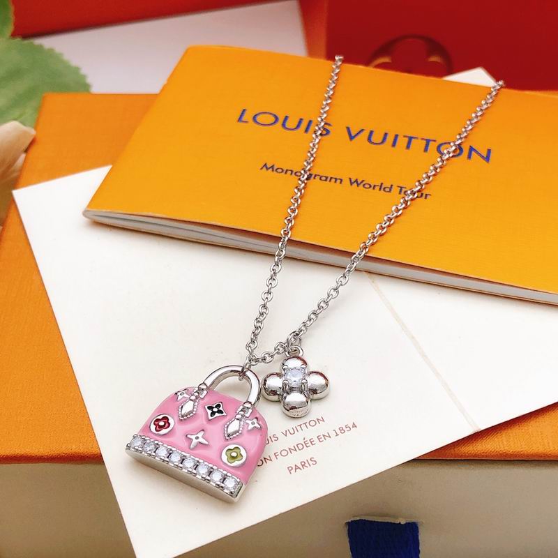 LV Necklace 03yxs240 (1)