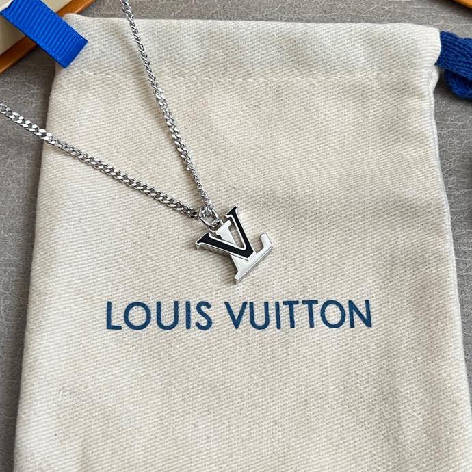 LV Necklace 03yxs263 (7)