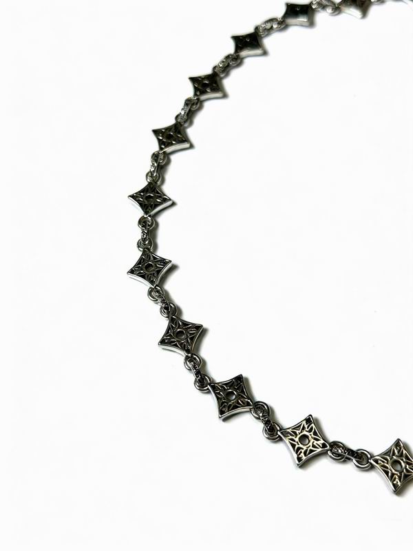 LV Necklace 03yxs267 (2)