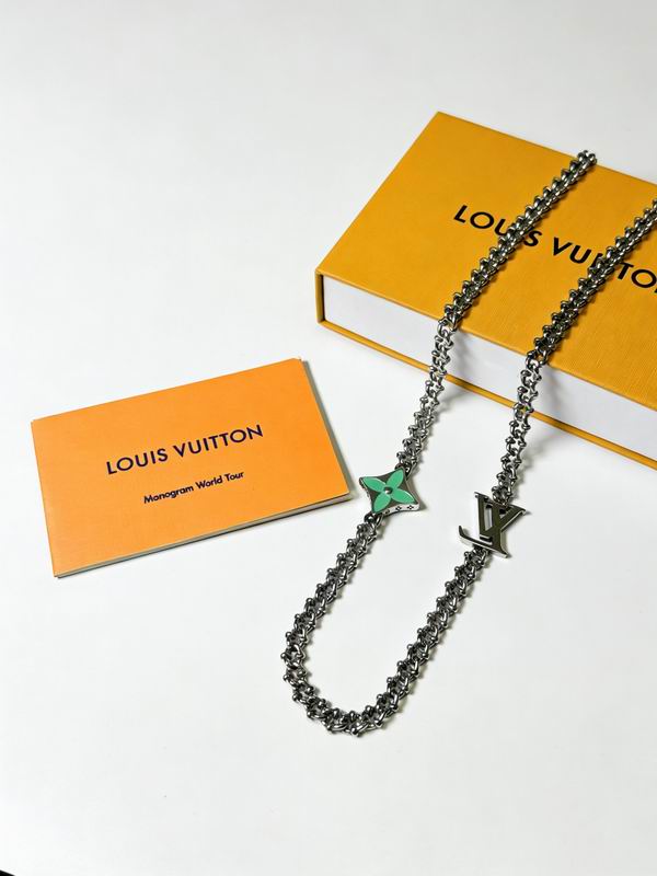 LV Necklace 03yxs269 (6)