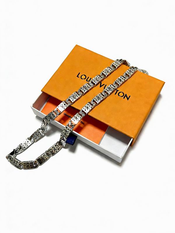 LV Necklace 03yxs278 (4)