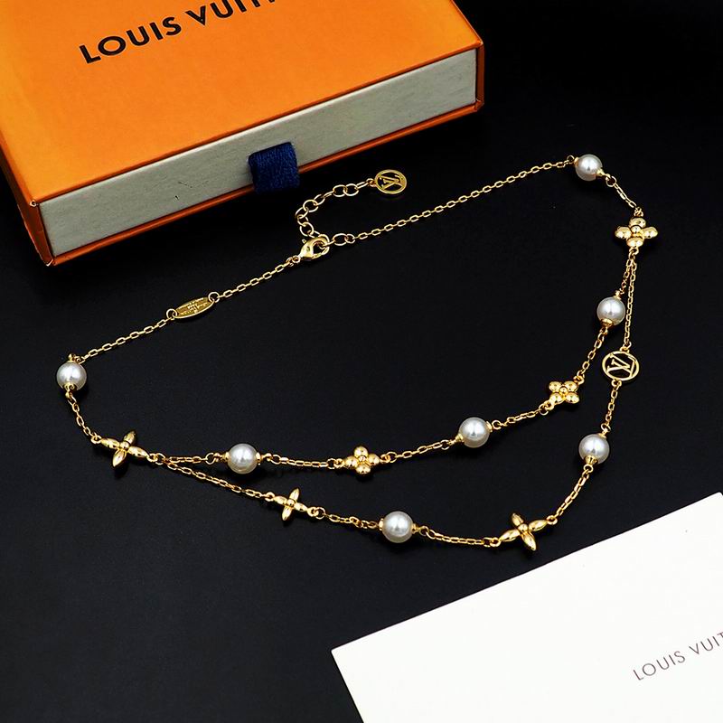 LV Necklace 03yxs279 (10)