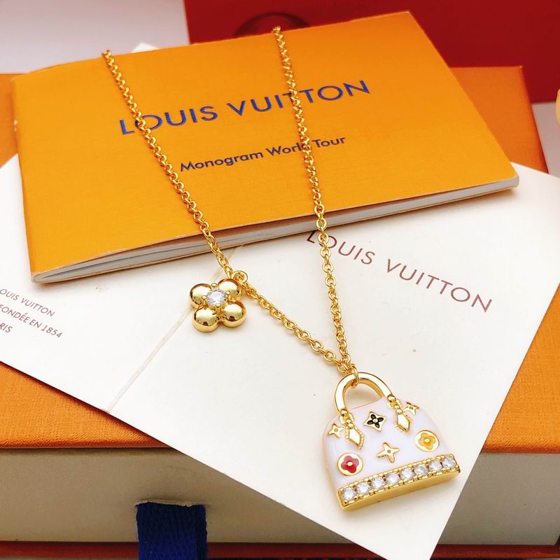 LV Necklace 03yxs282 (2)