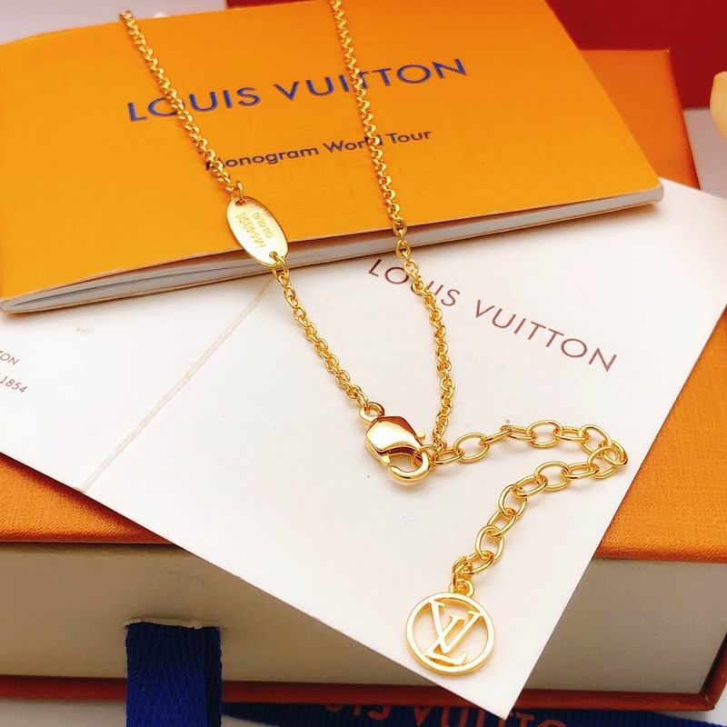 LV Necklace 03yxs282 (4)