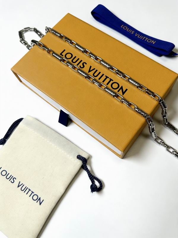 LV Necklace 04yxs288 (7)