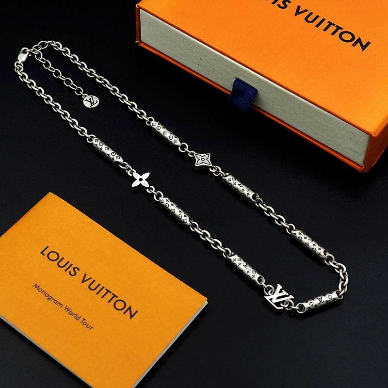 LV Necklace 04yxs291 (11)