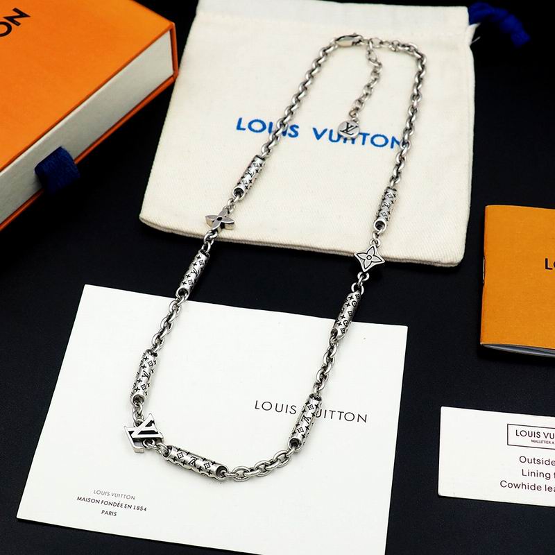 LV Necklace 04yxs291 (4)