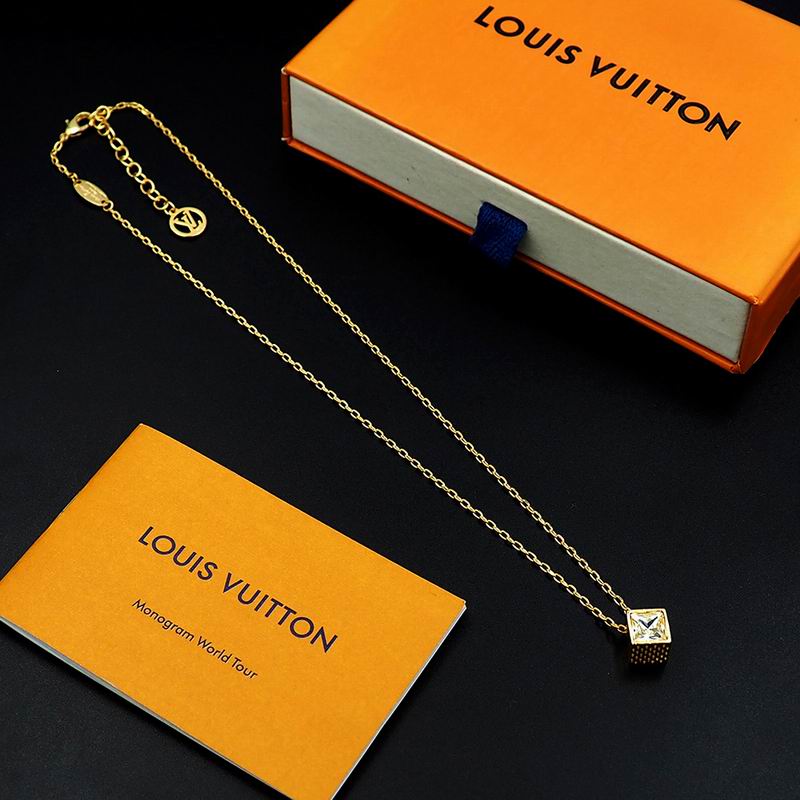 LV Necklace 04yxs292 (20)