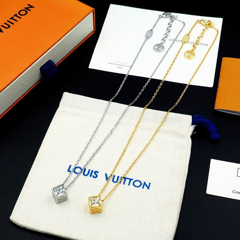 LV Necklace 04yxs292 (5)