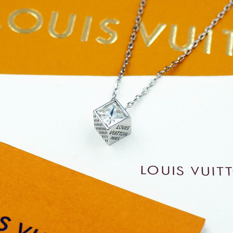 LV Necklace 04yxs292 (8)
