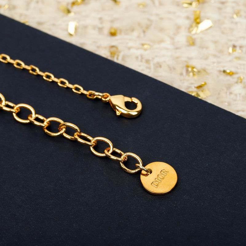 LV Necklace 04yxs299 (6)