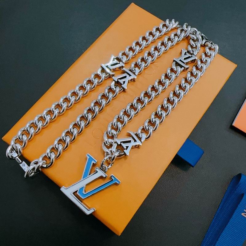 LV Necklace 04yxs303 (4)