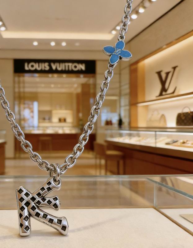 LV Necklace 04yxs316 (4)
