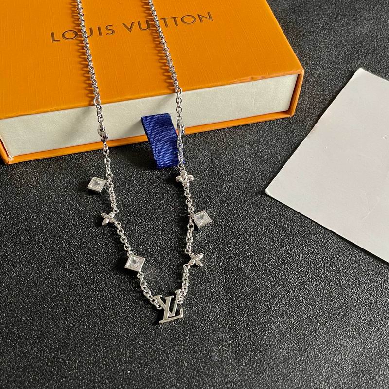 LV Necklace 04yxs320 (7)