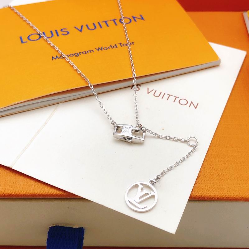 LV Necklace 04yxs328 (16)