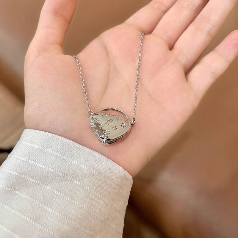 LV Necklace 04yxs331 (7)