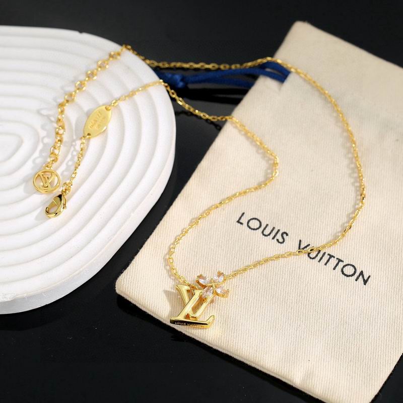 LV Necklace 04yxs338 (2)