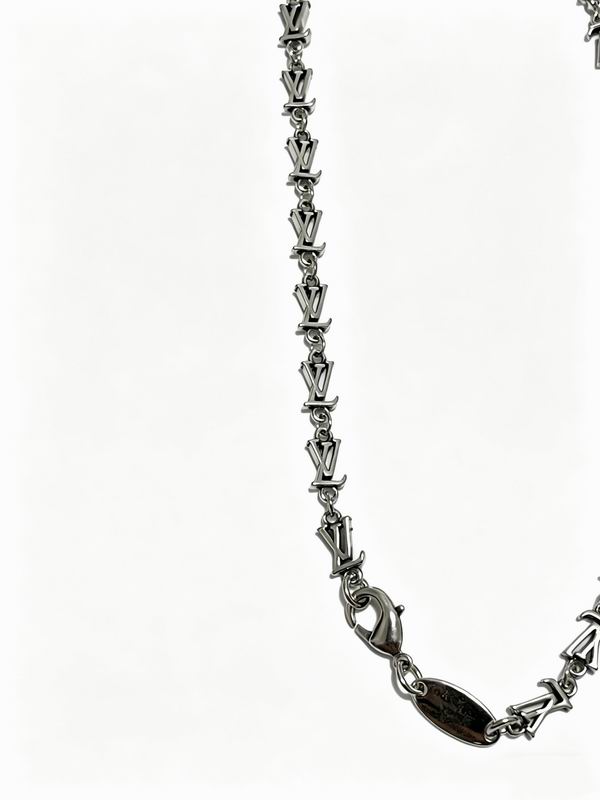 LV Necklace 04yxs348 (3)