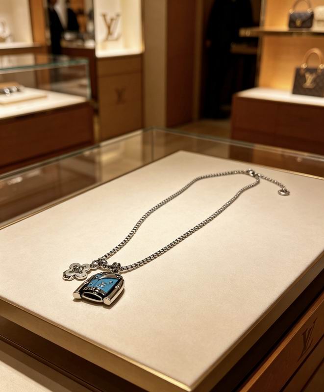 LV Necklace 04yxs355 (5)