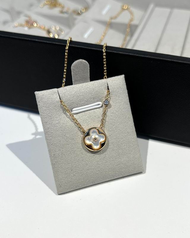 LV Necklace 04yxs359 (7)