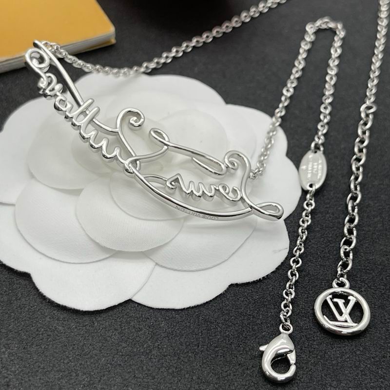 LV Necklace 04yxs364 (7)