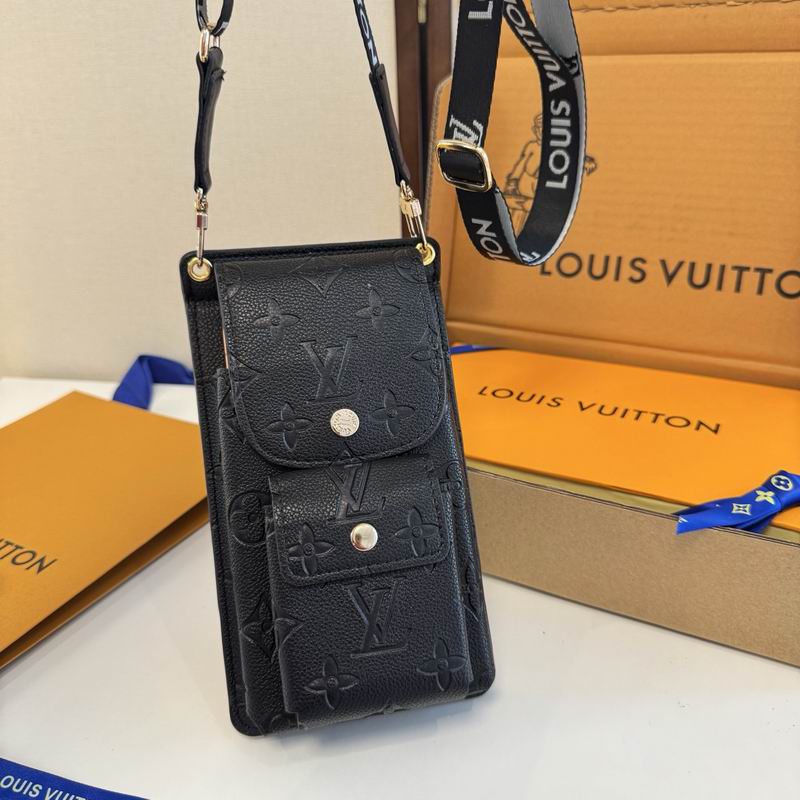 LV Phone Bag 43 (16)