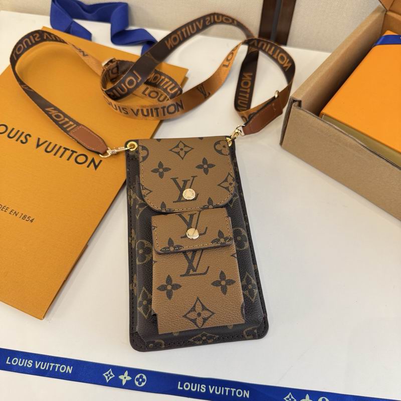 LV Phone Bag 43 (6)