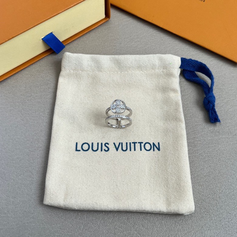 LV Ring 03yxs44 (5)