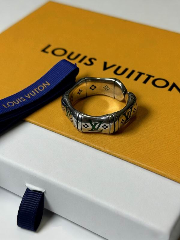LV Ring 03yxs46 (2)