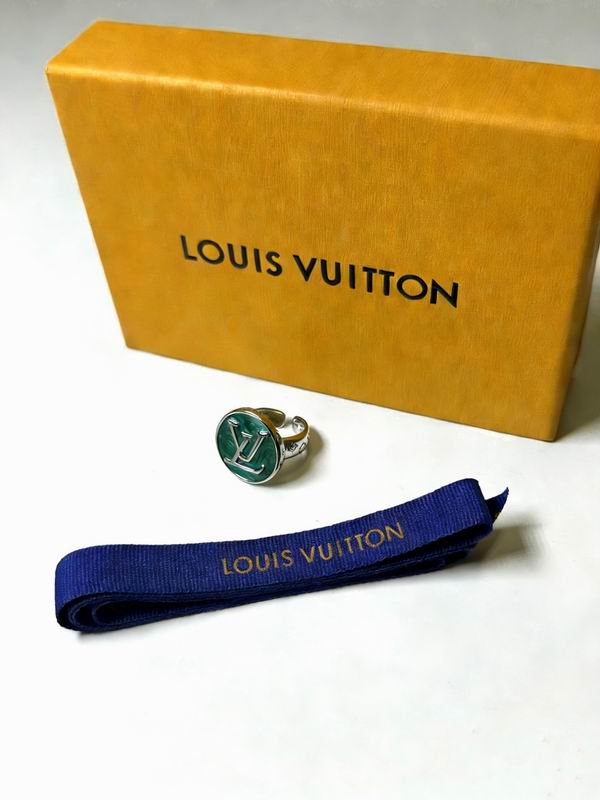 LV Ring 03yxs49 (2)