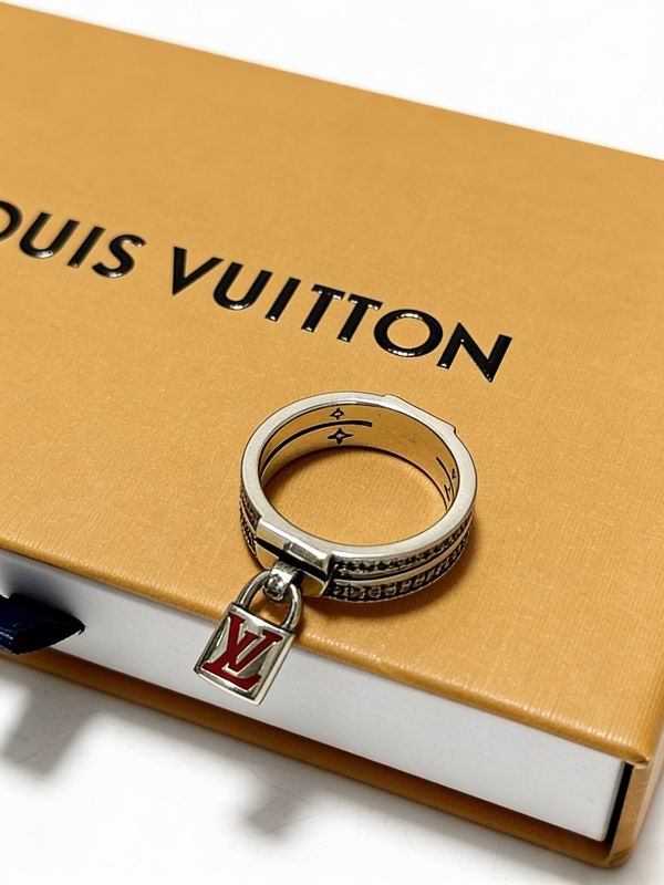 LV Ring 03yxs52 (4)