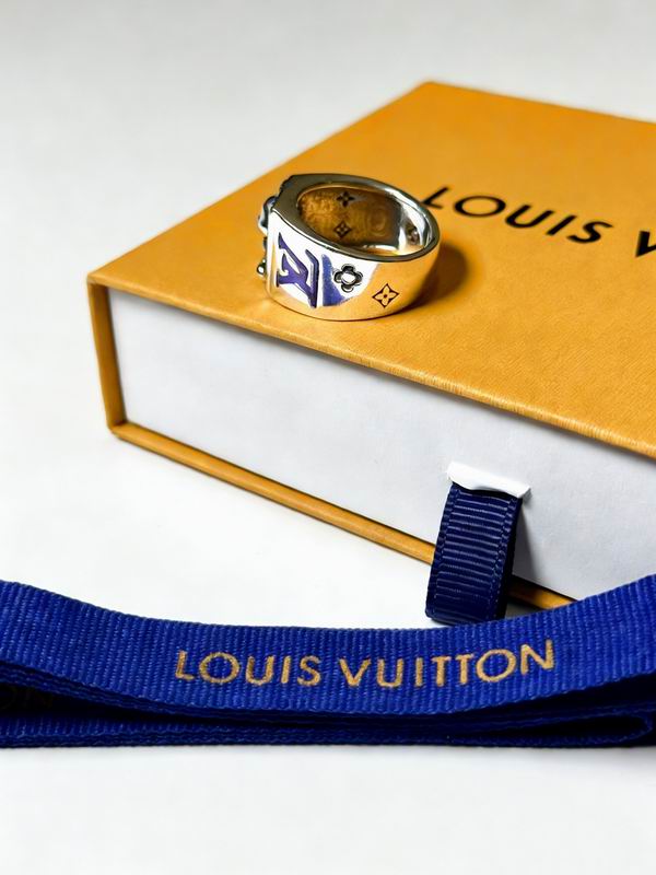 LV Ring 04yxs55 (2)
