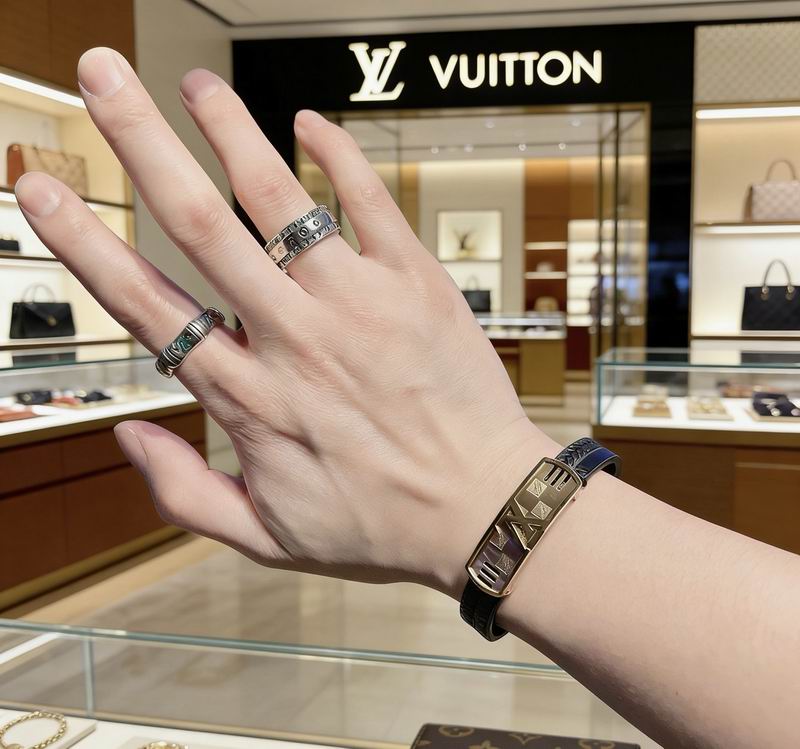 LV Ring 04yxs60 (6)