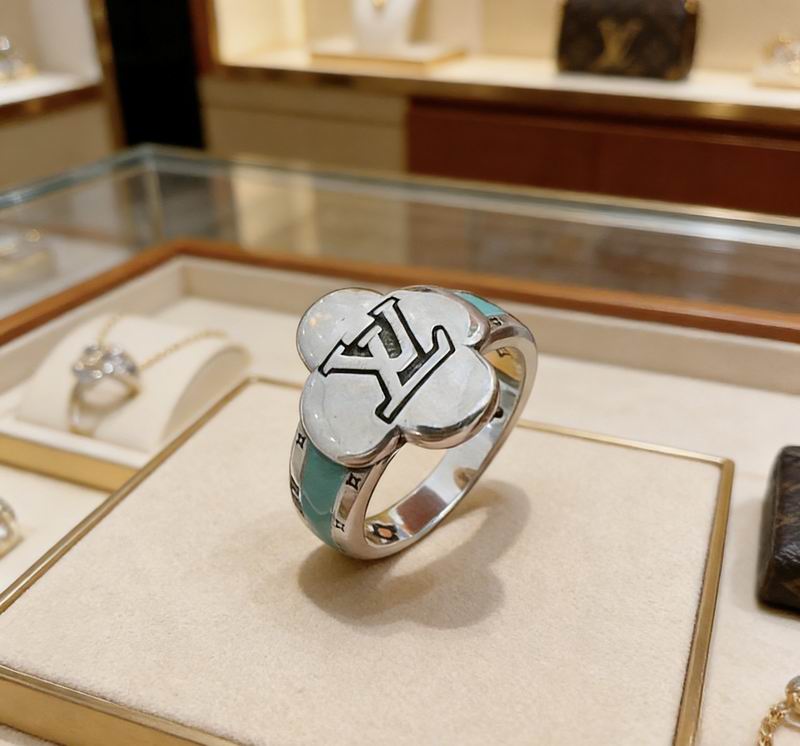 LV Ring 04yxs64 (4)