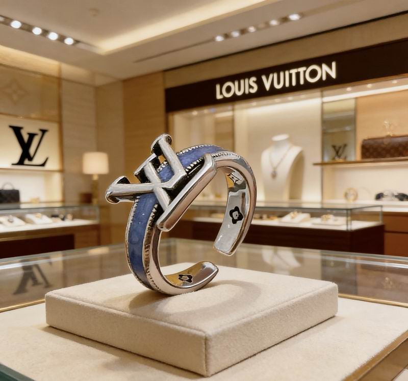LV Ring 04yxs66 (6)