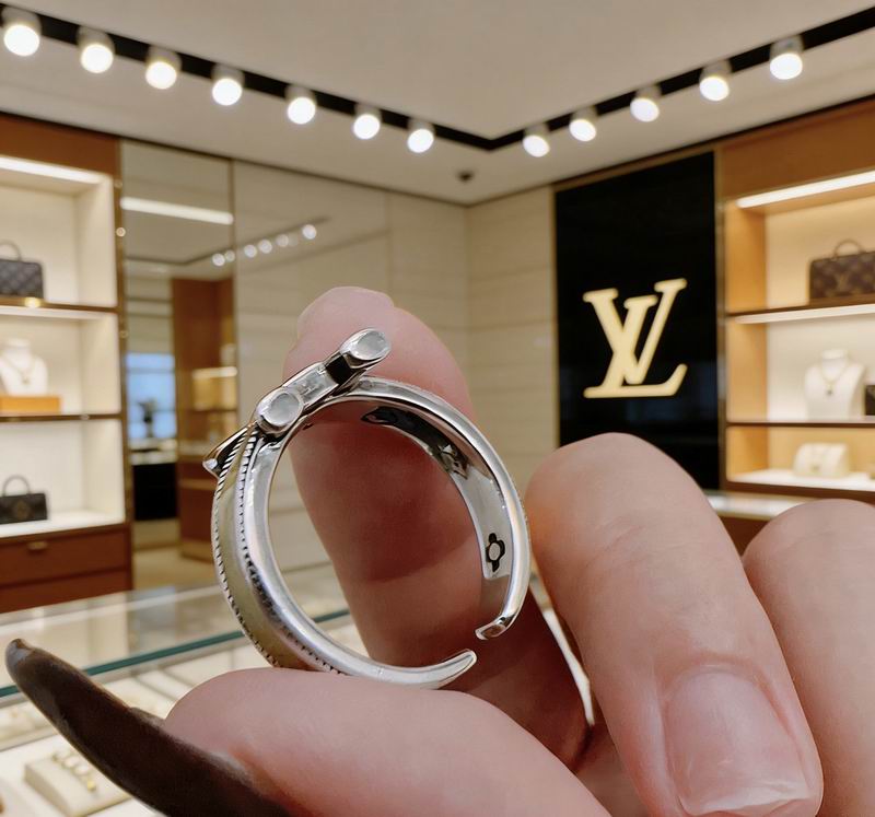 LV Ring 04yxs67 (7)