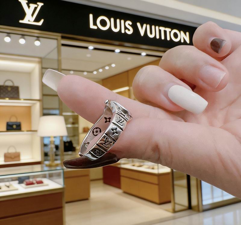 LV Ring 04yxs69 (3)