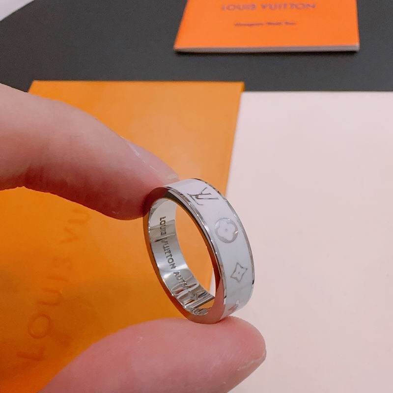 LV Ring 04yxs70 (37)