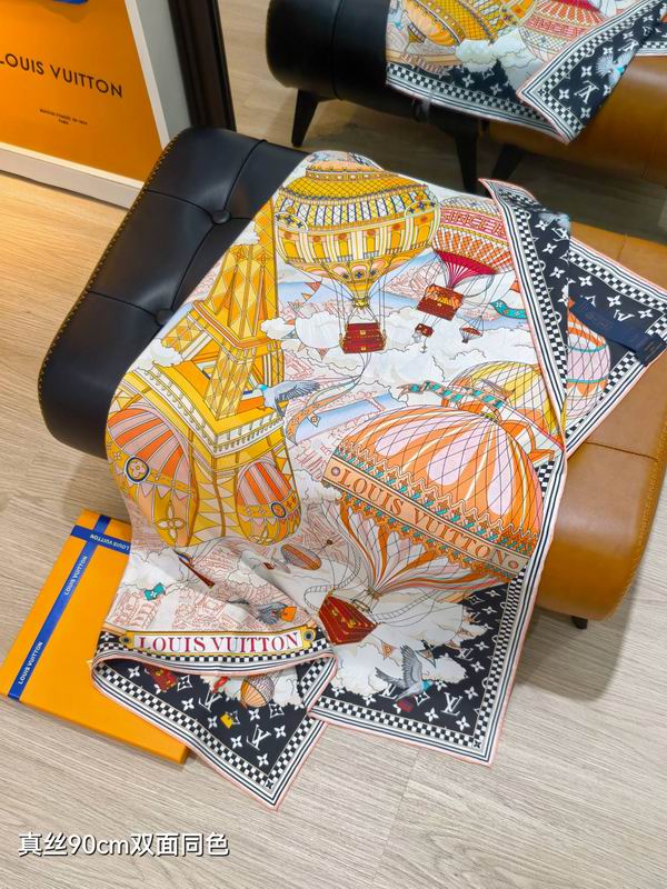 LV Silk Scarf 90X90cm E11 (6)