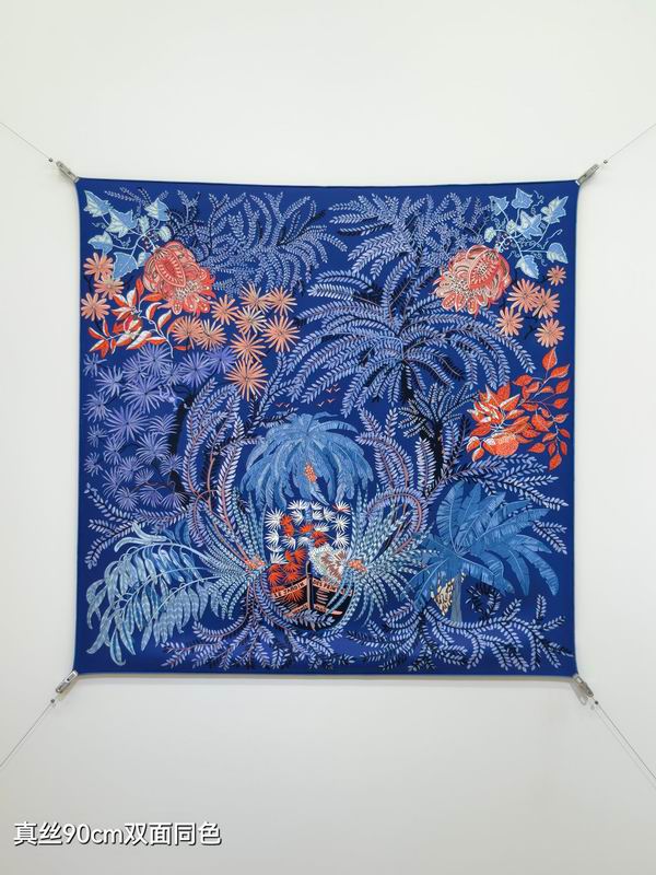 LV Silk Scarf 90X90cm E17 (35)