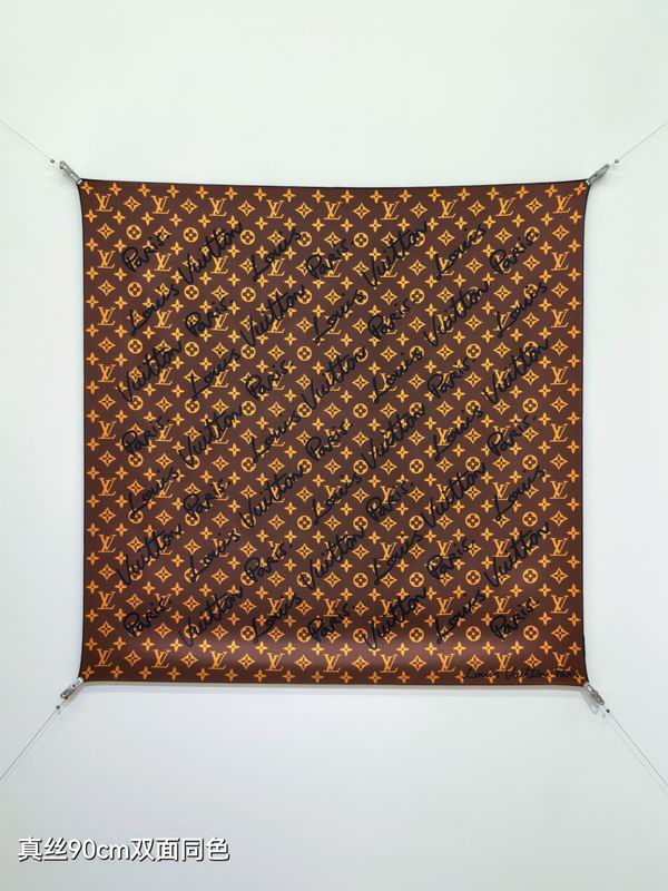 LV Silk Scarf 90X90cm E36 (16)