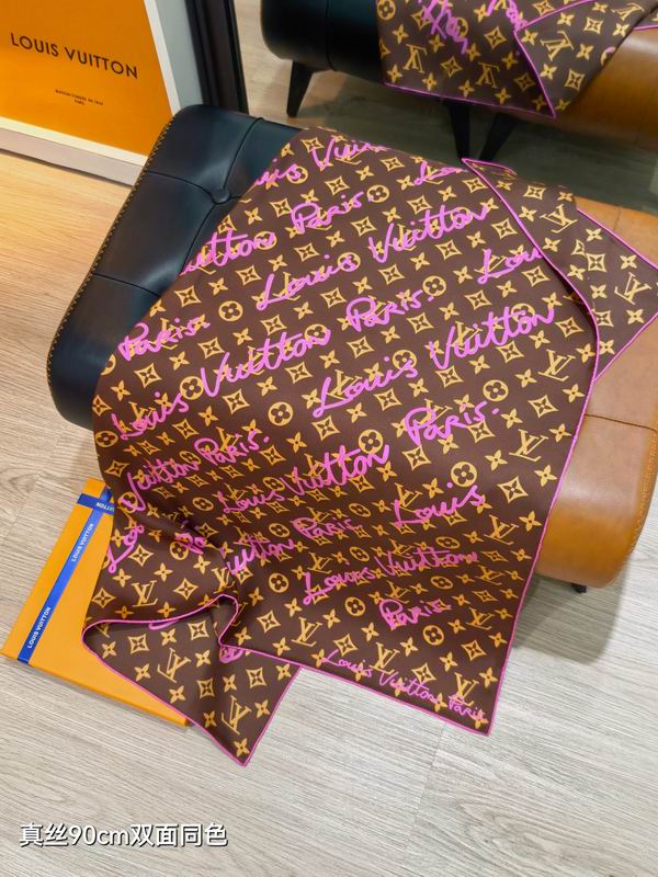 LV Silk Scarf 90X90cm E36 (5)