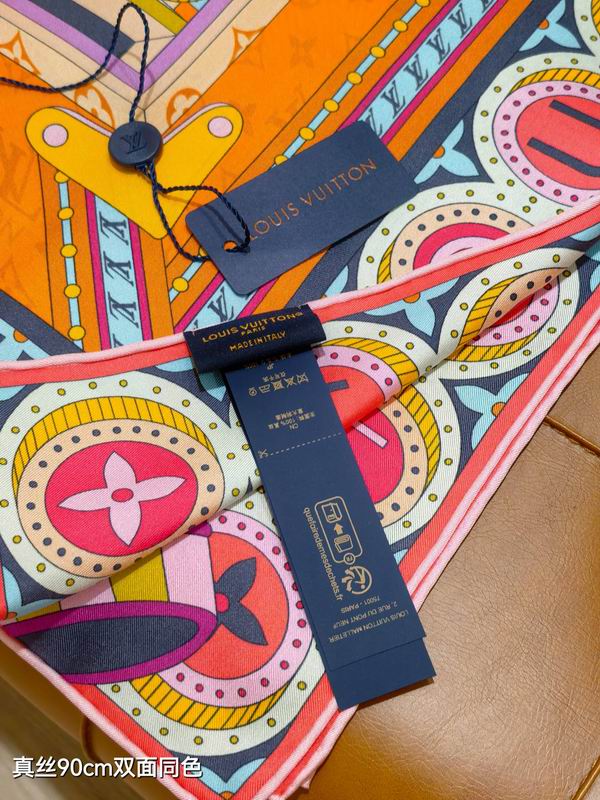 LV Silk Scarf 90X90cm E37 (5)