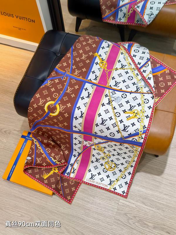 LV Silk Scarf 90X90cm E38 (5)