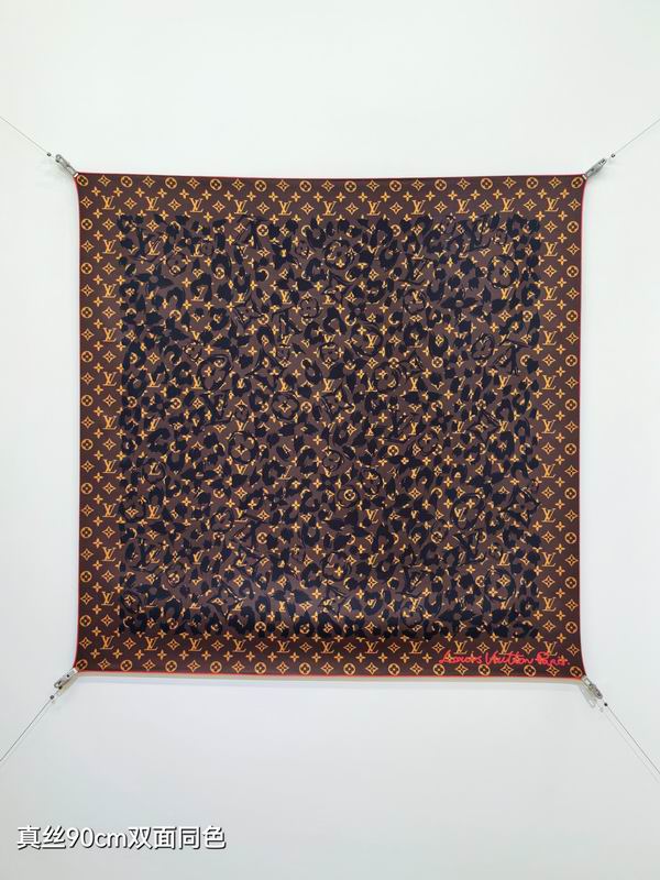 LV Silk Scarf 90X90cm E39 (17)