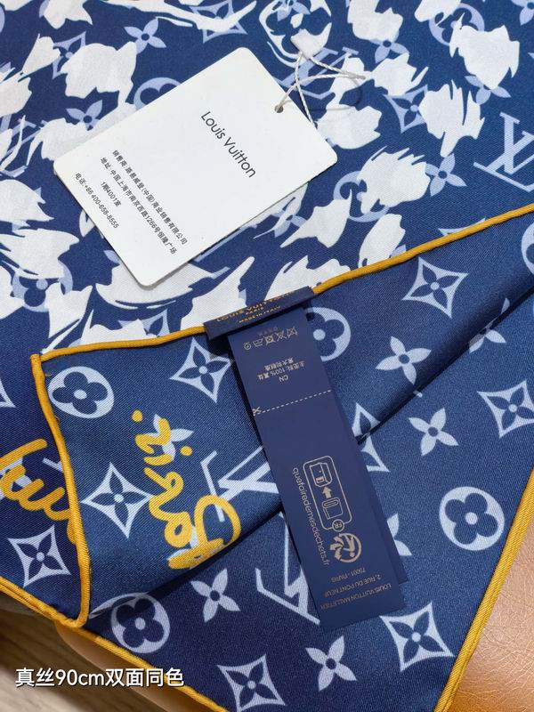 LV Silk Scarf 90X90cm E39 (3)