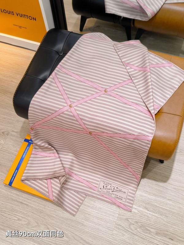 LV Silk Scarf 90X90cm E41 (5)