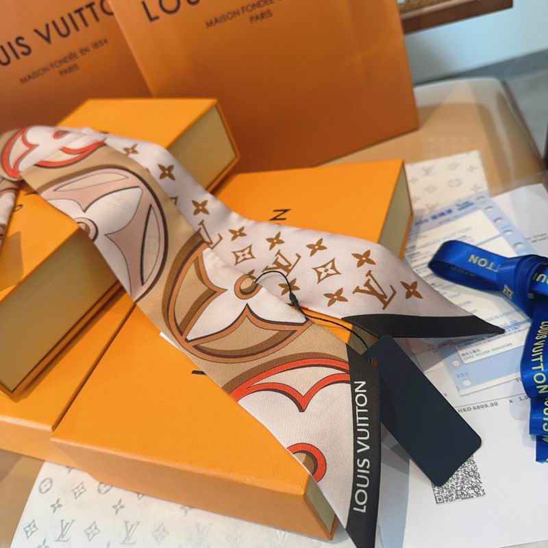 LV Silk ribbon 5X120cm E03 (1)
