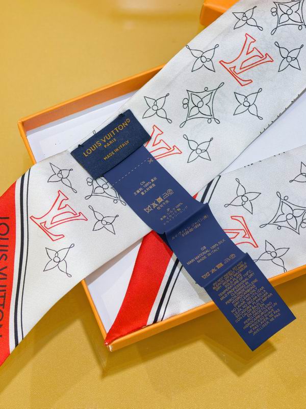 LV Silk ribbon 5X120cm E03 (2)